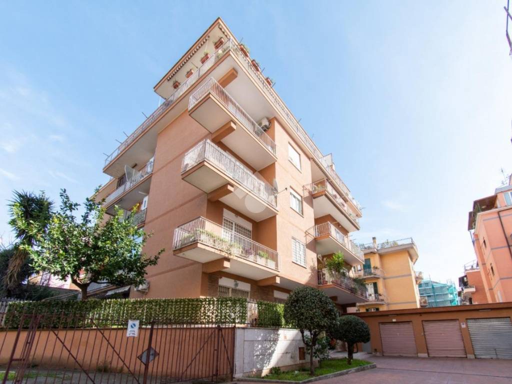 appartamento in vendita a Roma in zona Primavalle