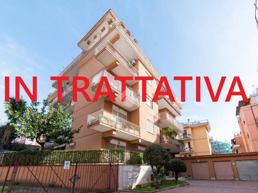 appartamento in vendita a Roma in zona Primavalle