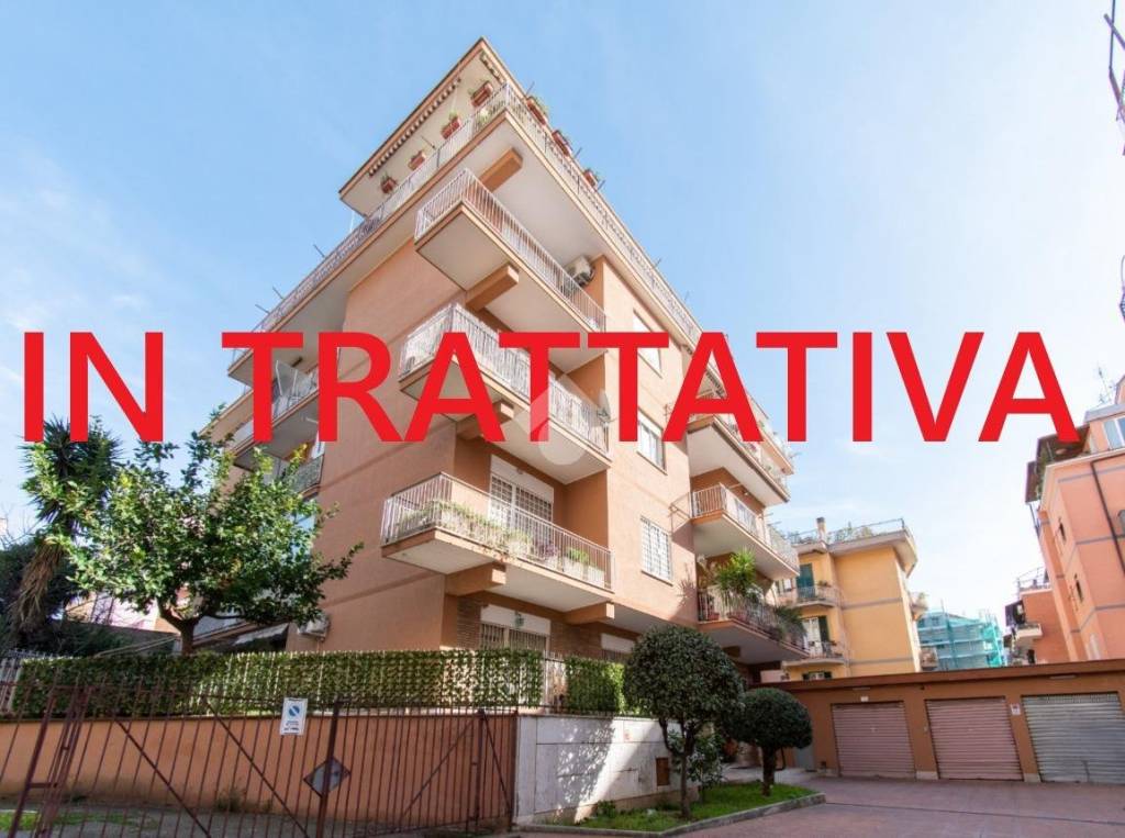 appartamento in vendita a Roma in zona Primavalle
