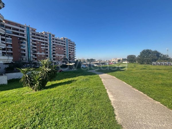 appartamento in vendita a Roma in zona Acilia