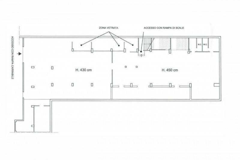 locale di sgombero in vendita a Roma in zona Appio Pignatelli