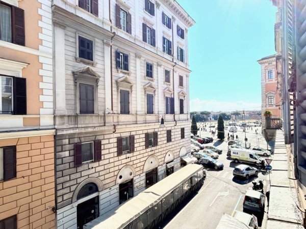 appartamento in vendita a Roma in zona Celio