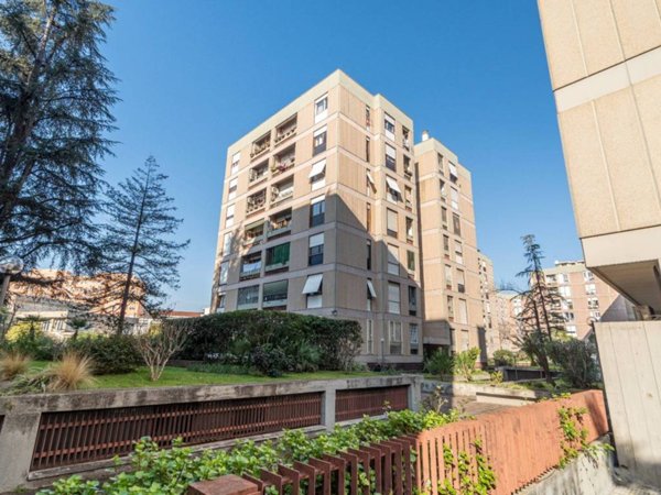 appartamento in vendita a Roma in zona Don Bosco