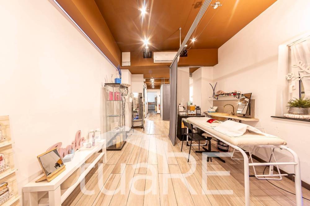negozio in vendita a Roma in zona Centro Storico