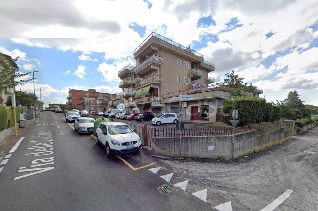 appartamento in vendita a Roma in zona Sette Bagni
