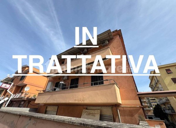 appartamento in vendita a Roma in zona Torre Maura