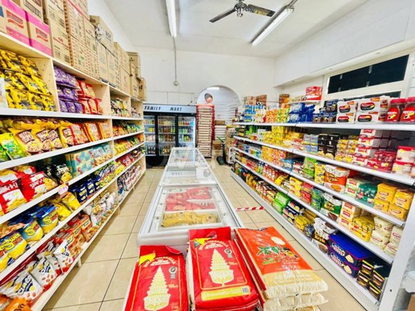 negozio in vendita a Roma in zona Trionfale