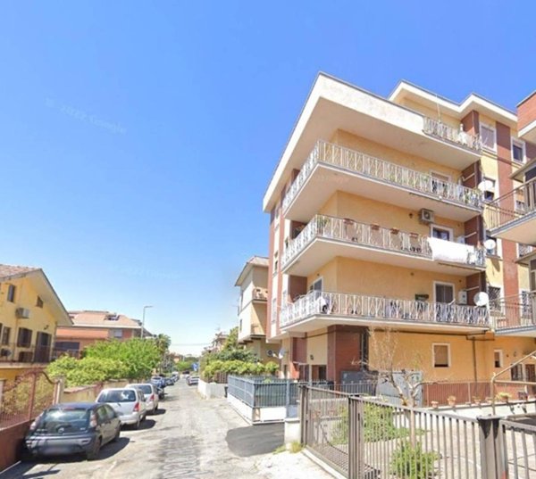 appartamento in vendita a Roma in zona Tor Bella Monaca