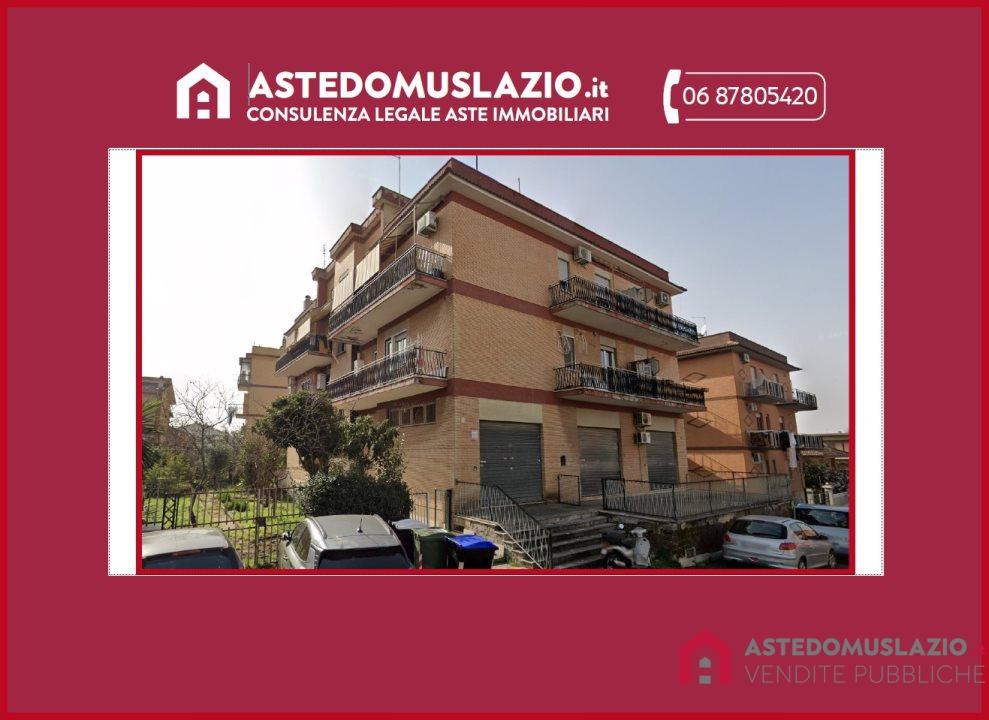 appartamento in vendita a Roma in zona Cinquina