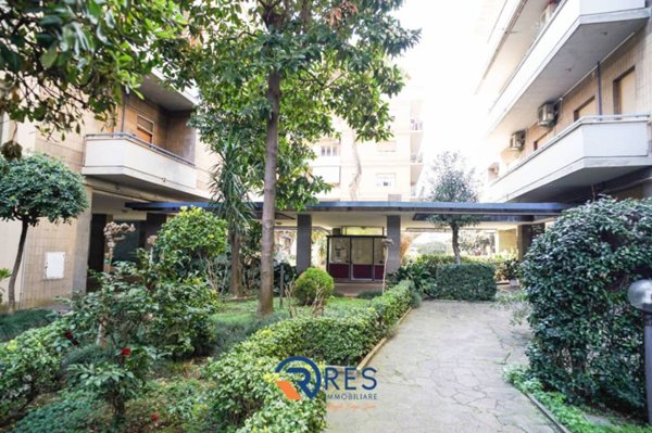 appartamento in vendita a Roma in zona Ostia