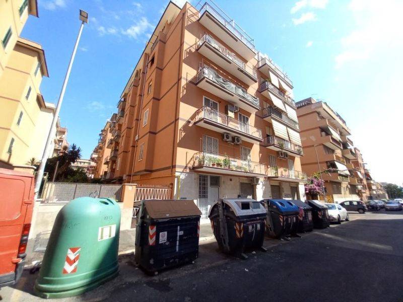 appartamento in vendita a Roma in zona Prenestino-Centocelle