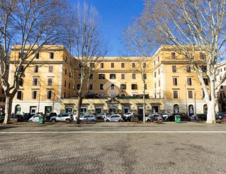 appartamento in vendita a Roma in zona Testaccio