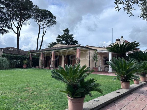 casa indipendente in vendita a Roma in zona Olgiata