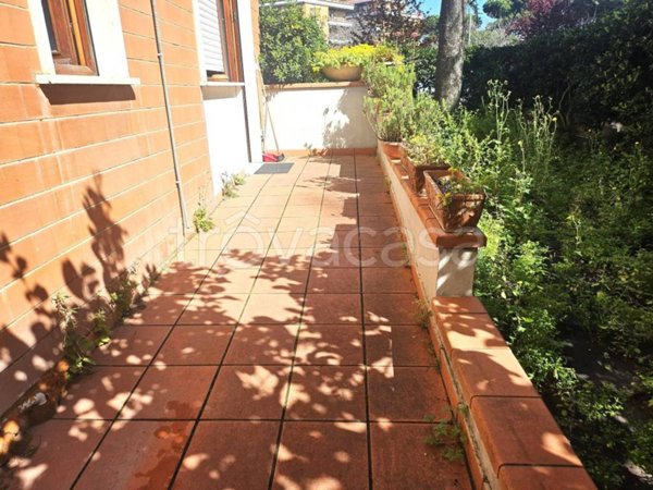 appartamento in vendita a Roma in zona Ostia