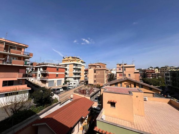 appartamento in vendita a Roma in zona Primavalle
