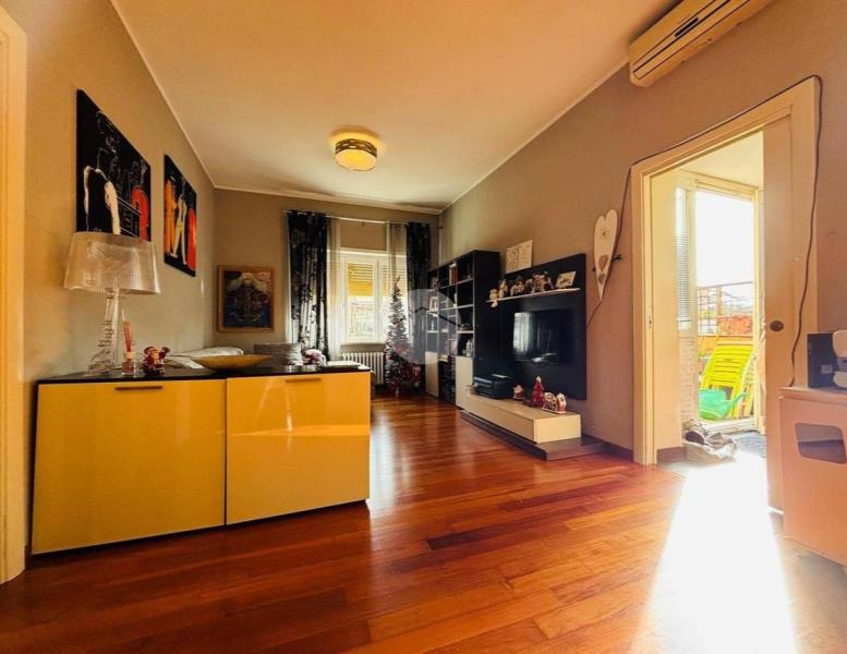 appartamento in vendita a Roma in zona Ardeatino