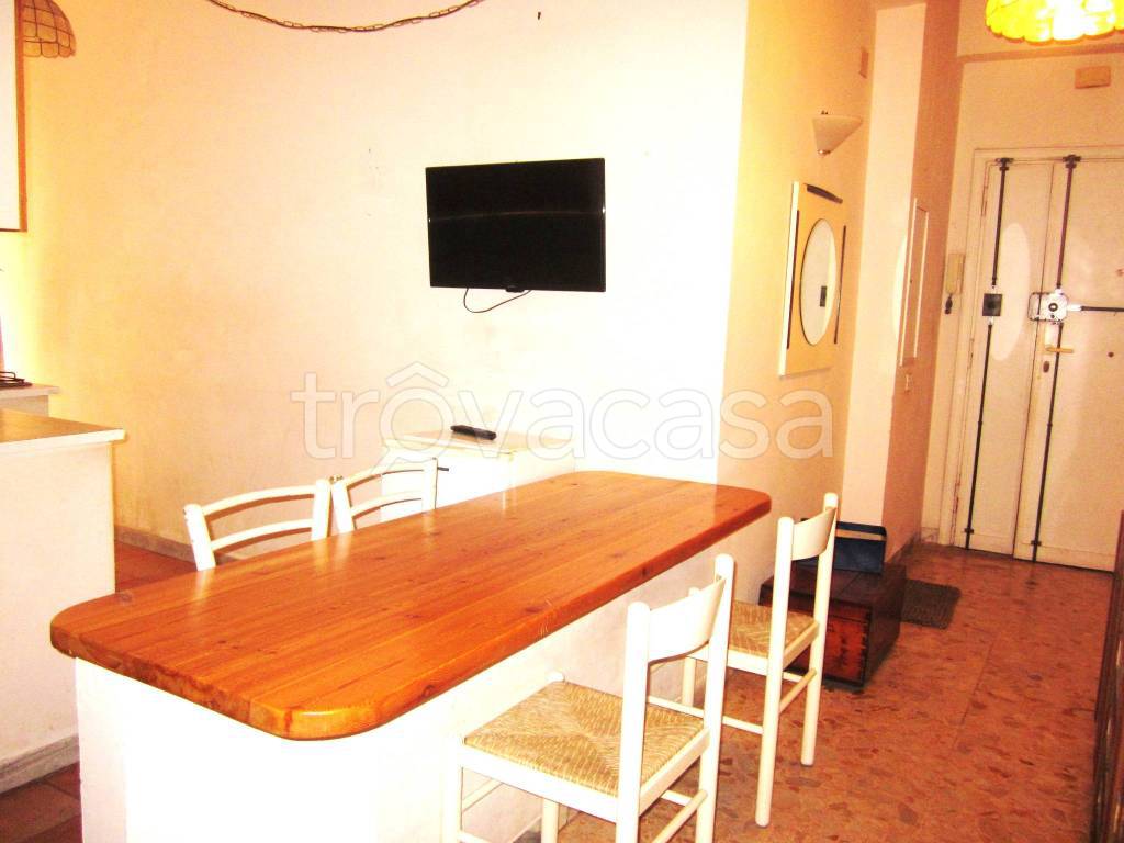 appartamento in vendita a Roma in zona Ostia