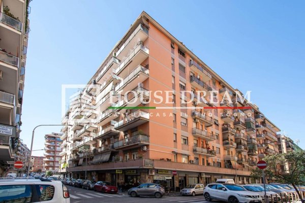 appartamento in vendita a Roma in zona Don Bosco