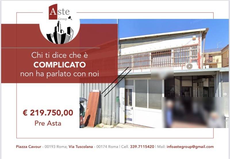 appartamento in vendita a Roma in zona Torre Angela