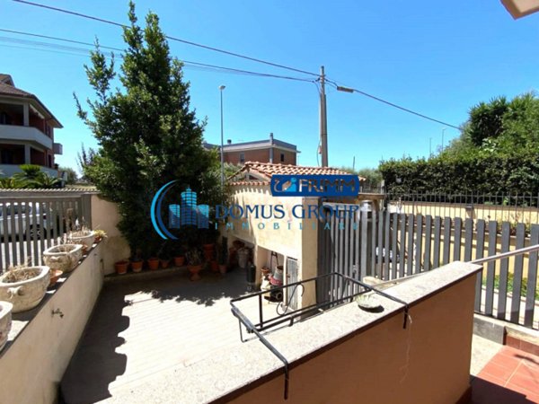 appartamento in vendita a Roma in zona Valle Santa