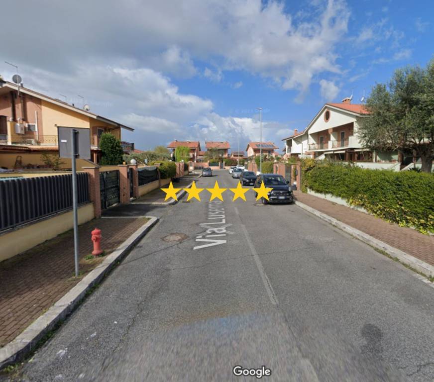 appartamento in vendita a Roma in zona Infernetto