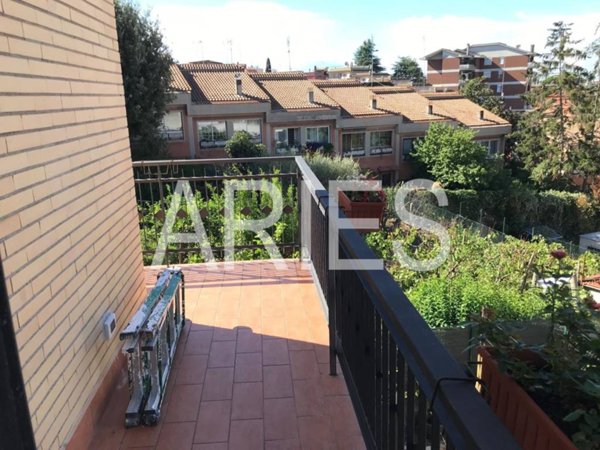 appartamento in vendita a Roma in zona Gianicolense