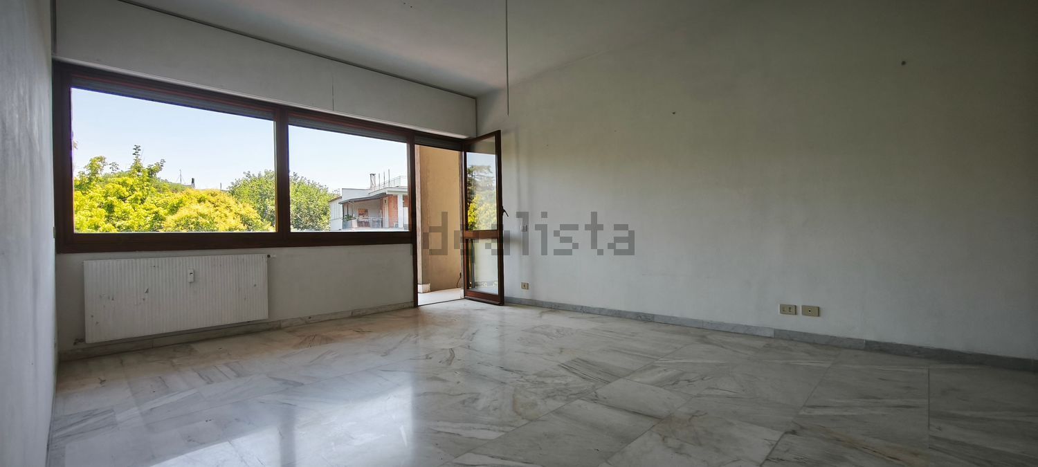 appartamento in vendita a Roma in zona Gianicolense