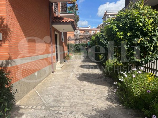 appartamento in vendita a Roma in zona Trionfale