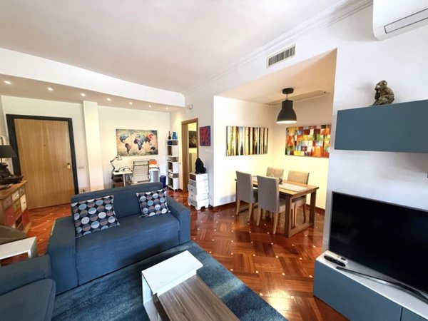 appartamento in vendita a Roma in zona Ardeatino