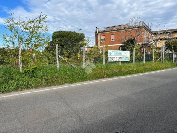 terreno agricolo in vendita a Roma in zona Osteria del Curato