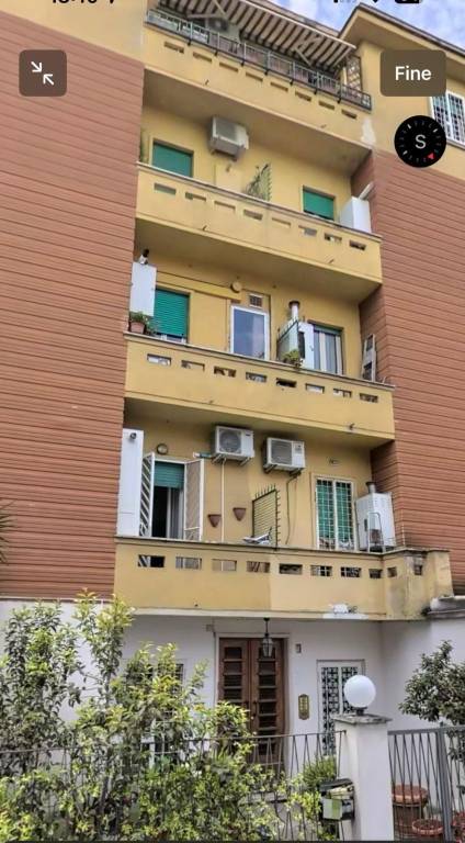 appartamento in vendita a Roma in zona Gianicolense