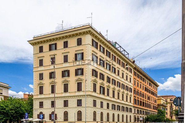 appartamento in vendita a Roma in zona Rione Prati