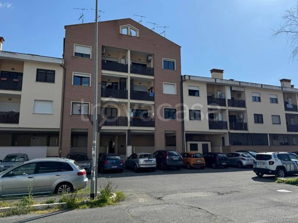 appartamento in vendita a Roma in zona Infernetto
