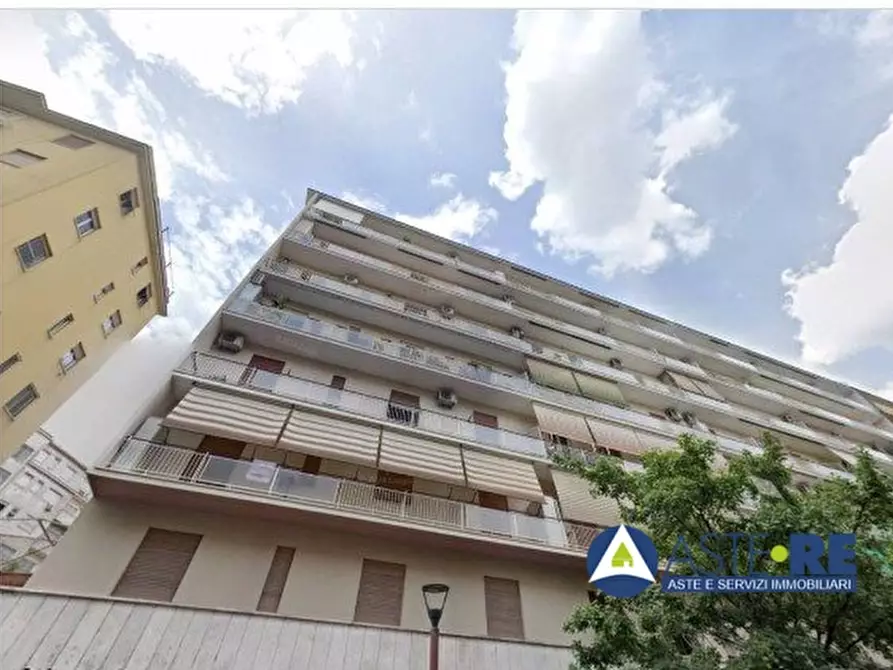 appartamento in vendita a Roma in zona Ostiense