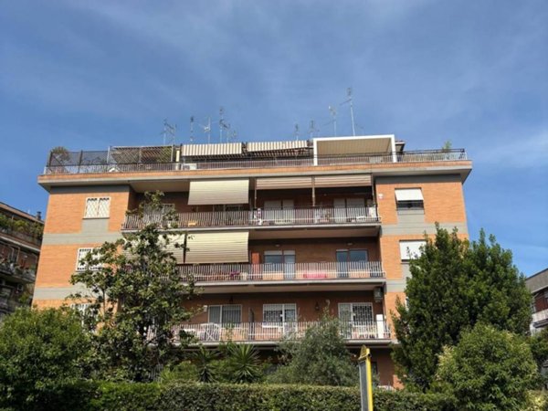 appartamento in vendita a Roma in zona Monte Sacro/Talenti