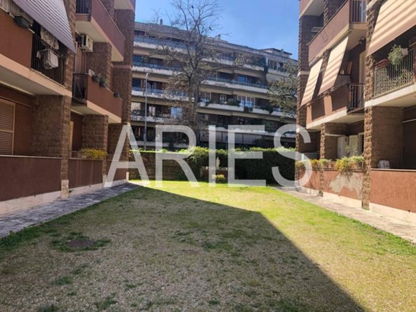 appartamento in vendita a Roma in zona Gianicolense