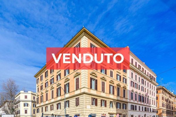 appartamento in vendita a Roma in zona Ostia