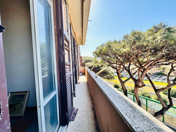 appartamento in vendita a Roma in zona Ostia