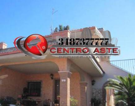 casa indipendente in vendita a Roma in zona Giardini di Corcolle