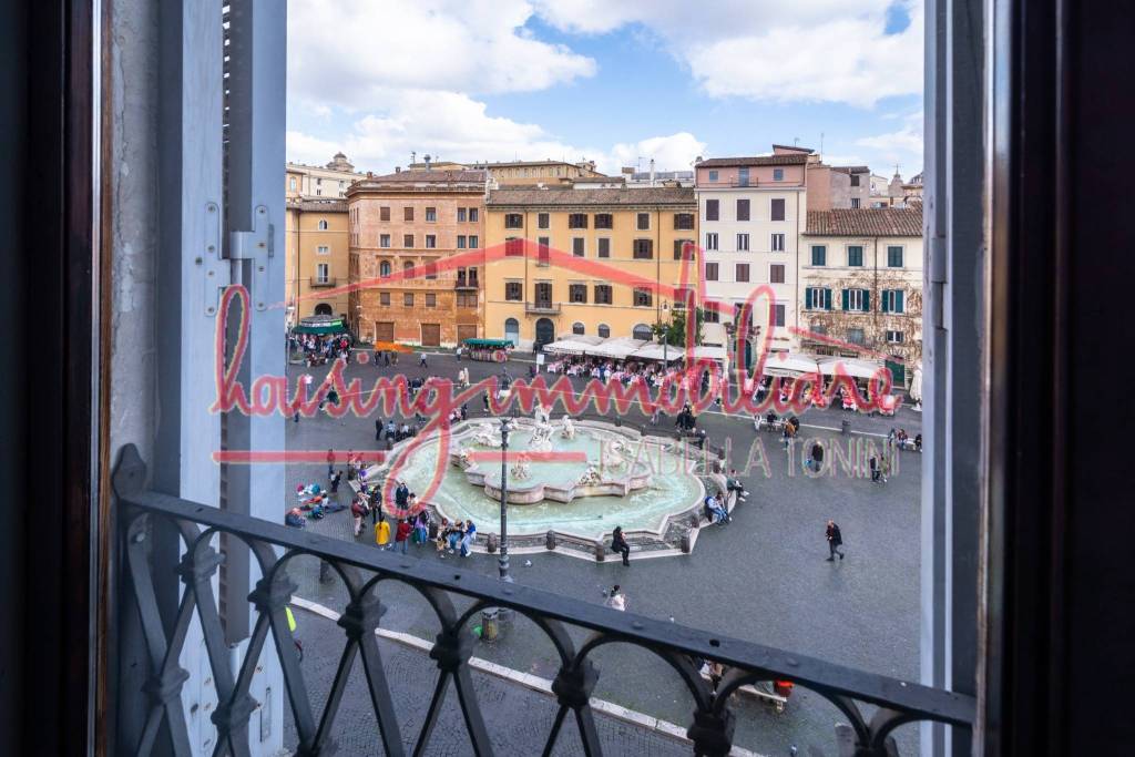 appartamento in vendita a Roma in zona Parione/Sant'Eustachio