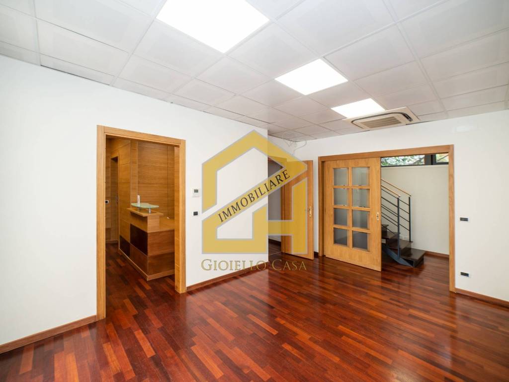 ufficio in vendita a Roma