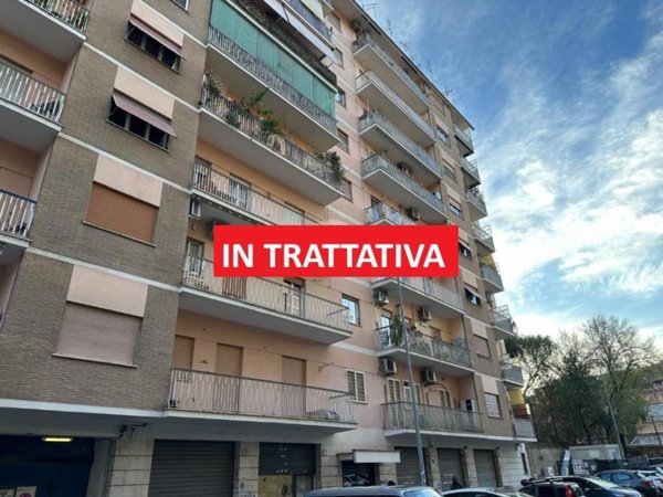 appartamento in vendita a Roma in zona Prenestino-Labicano