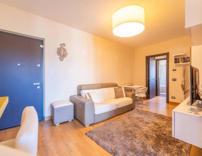 appartamento in vendita a Roma in zona Tor di Quinto