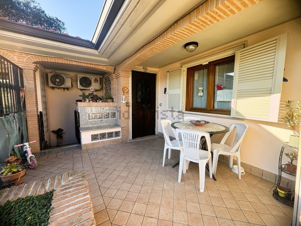 appartamento in vendita a Roma in zona EUR