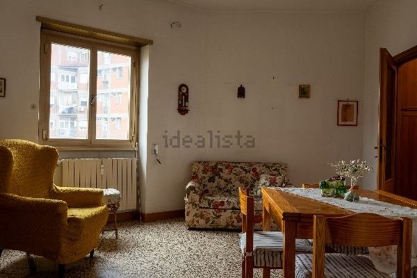 appartamento in vendita a Roma in zona San Basilio
