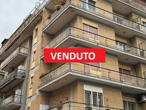 appartamento in vendita a Roma in zona Prenestino-Centocelle