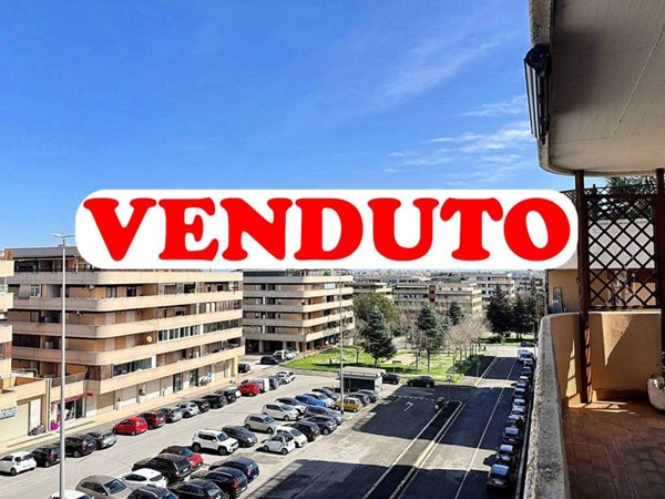 appartamento in vendita a Roma in zona Vitinia