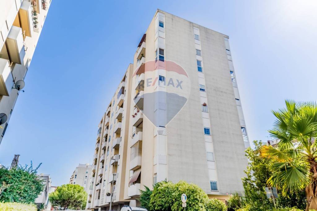 appartamento in vendita a Roma in zona EUR