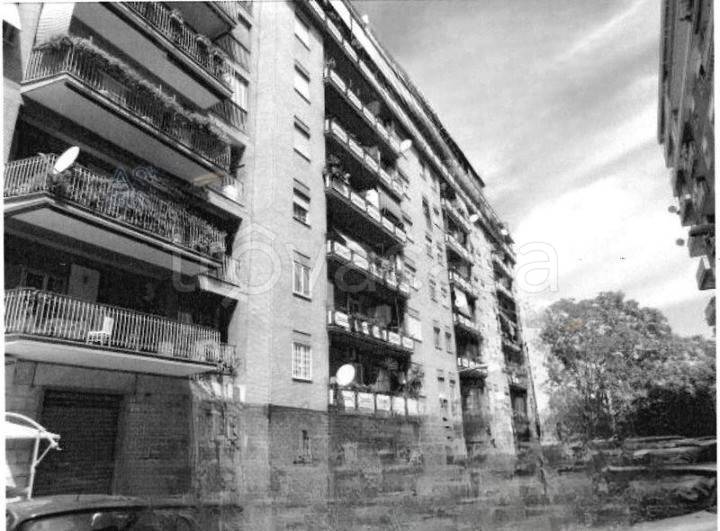 appartamento in vendita a Roma in zona Ostiense