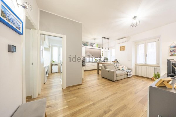 appartamento in vendita a Roma in zona Casal Morena